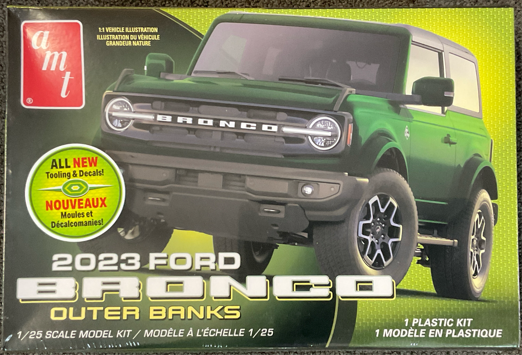 AMT 2023 Ford Bronco Outer Banks #1345m