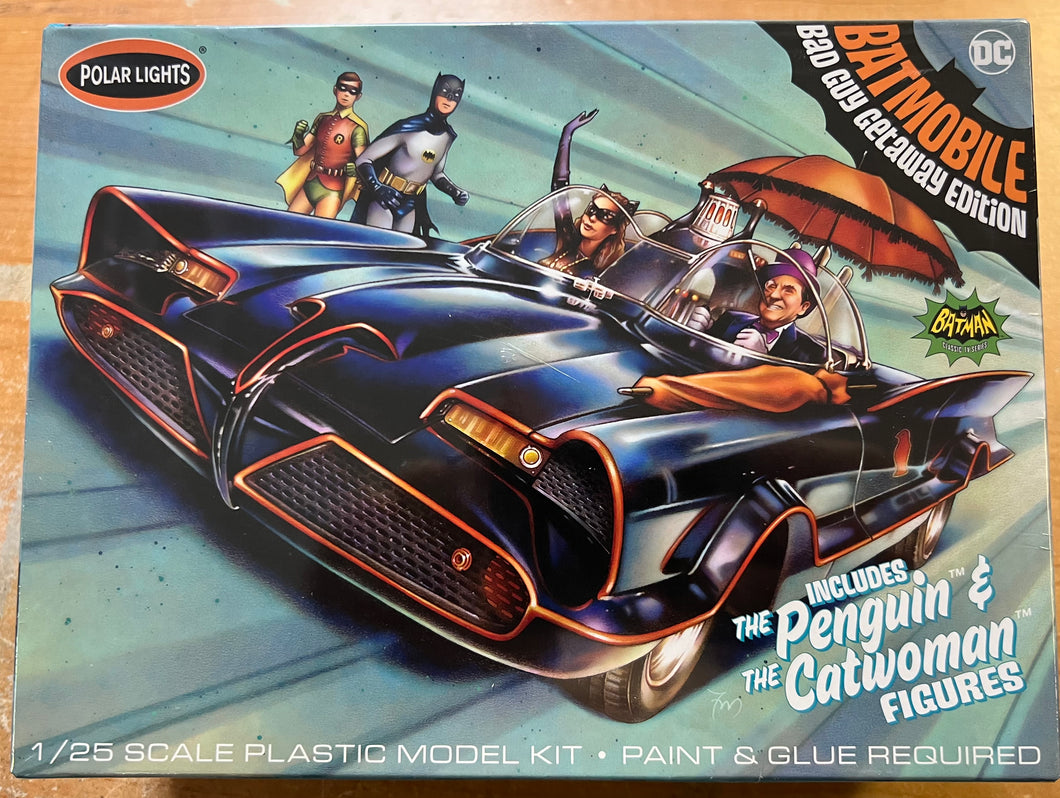 Polar Lights # 998 Batman car with figures Get Away Edition