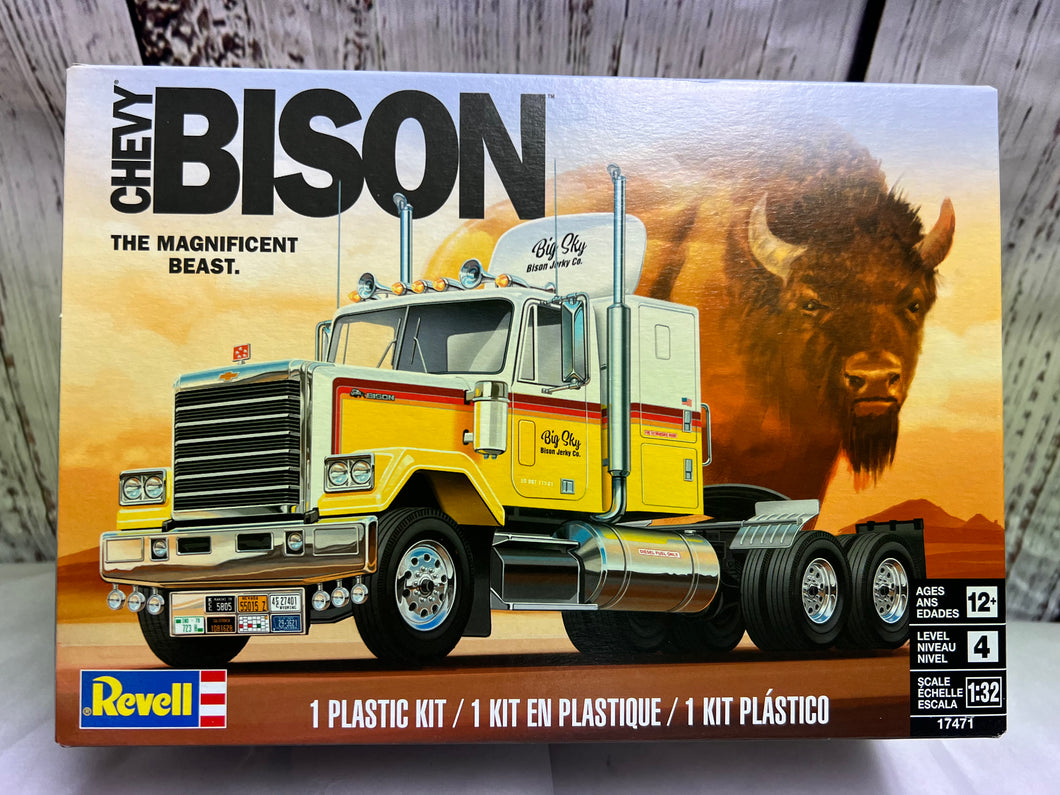 Revell #7471 Chevy Bison 1/32 scale