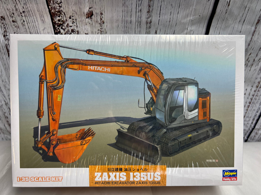 Hasegawa # 66001 1/35 scale Hitachi Zaxis Excavator