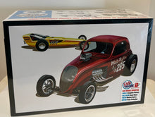 Load image into Gallery viewer, AMT #1380 Fiat Double Dragster kit
