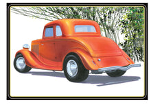 Load image into Gallery viewer, AMT #1384 34 Ford 5-window cpe street rod
