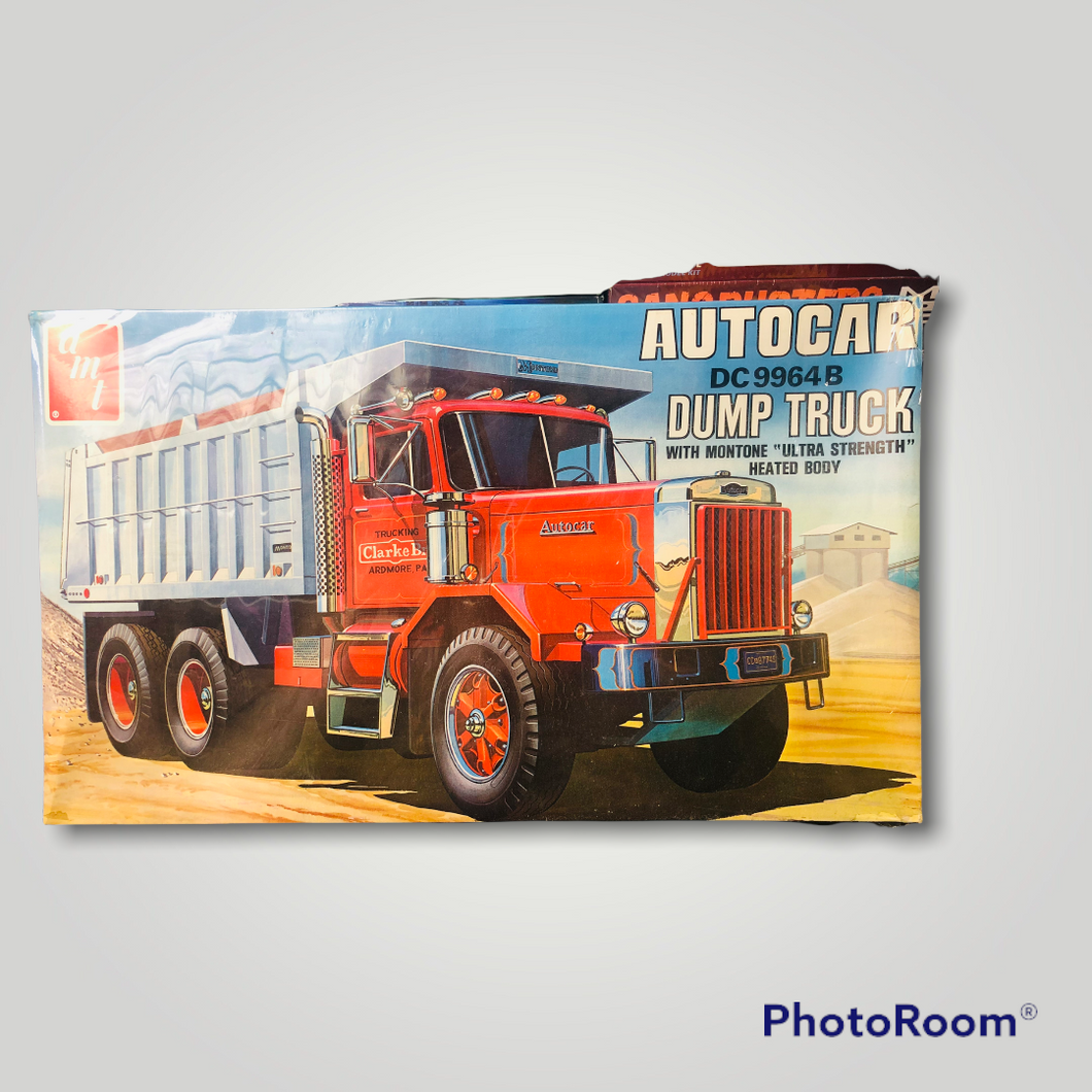 AMT Autocar DC9964B Dump Truck – WesModelCarCorner AMT Autocar DC9964B Dump Truck – WesModelCarCorner