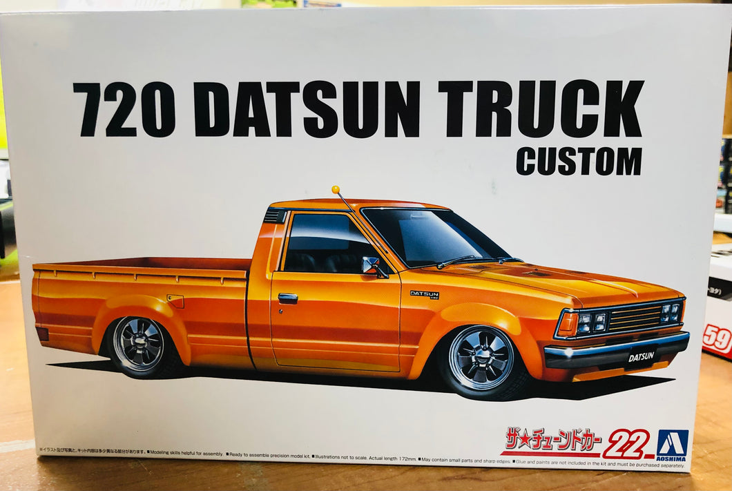 Aoshima #058404 720 Datsun Truck Custom