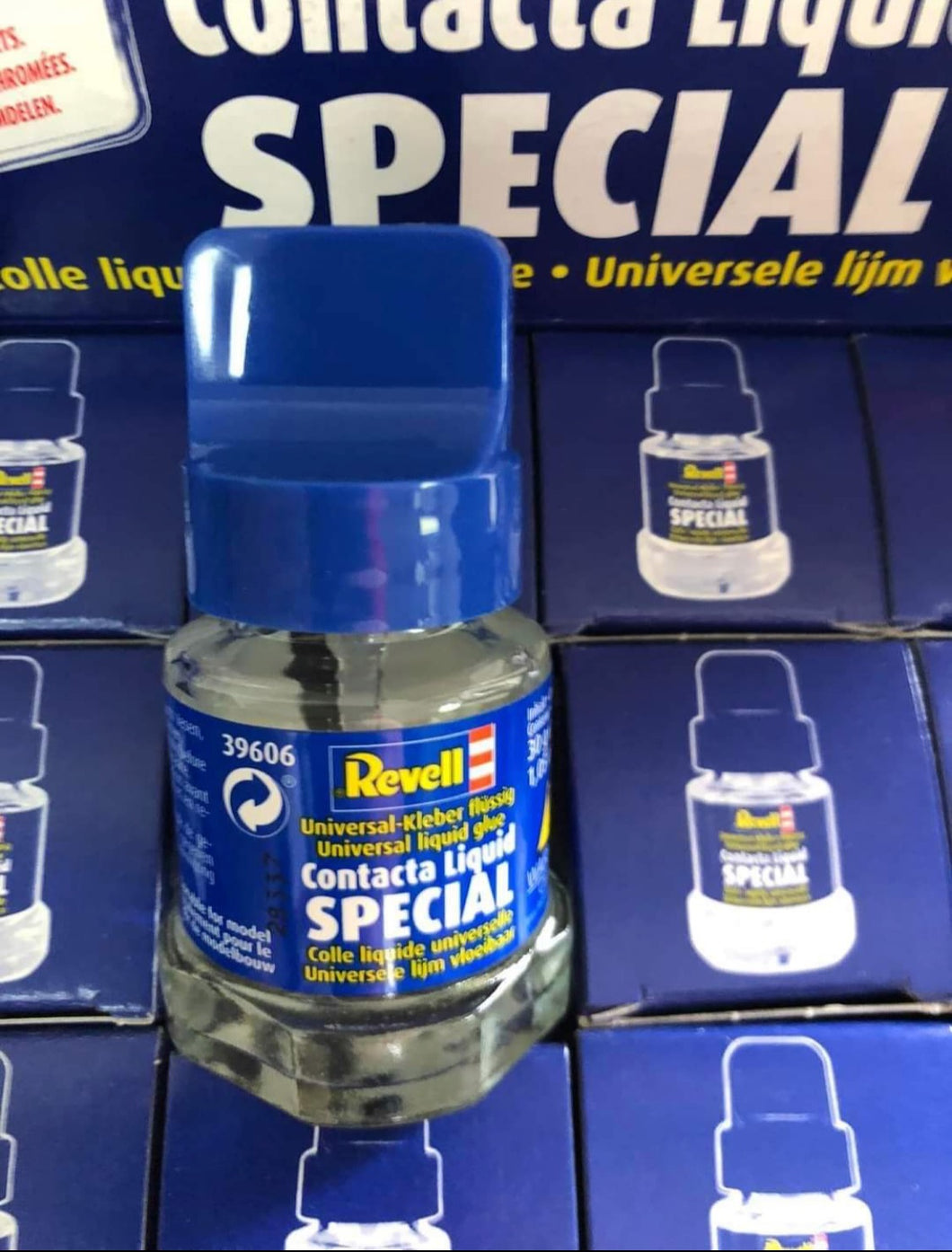 Revell Liquid Special Cement