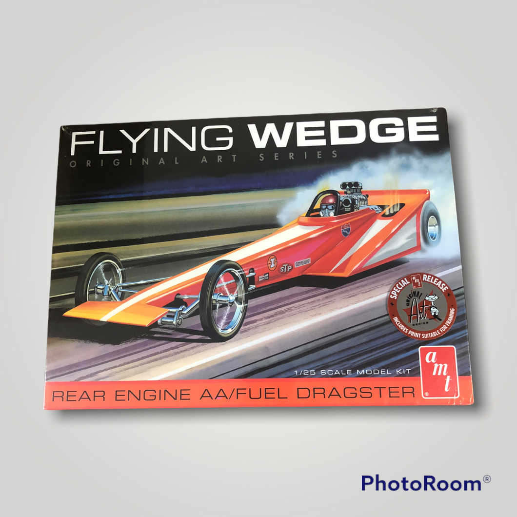 AMT Flying Wedge Rear Engine AA/Fuel Dragster