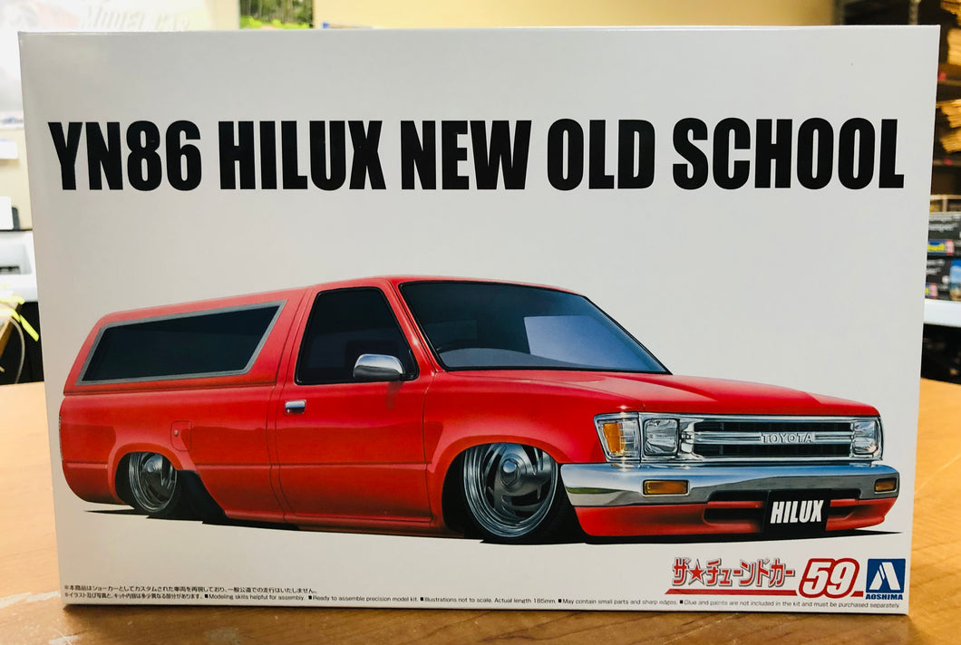 Aoshima #57001 YN86 Hilux New Old School