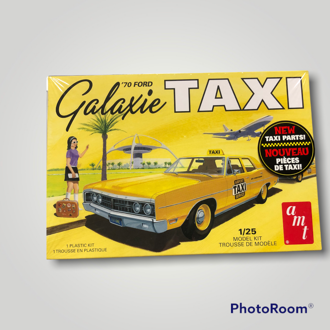 AMT ‘70 Ford Galaxie Taxi