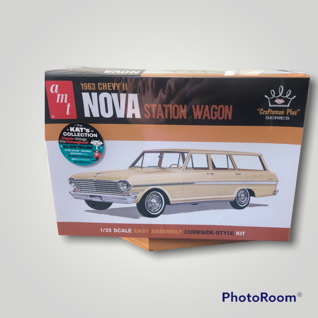 AMT 1963 Chevy II Nova Station Wagon