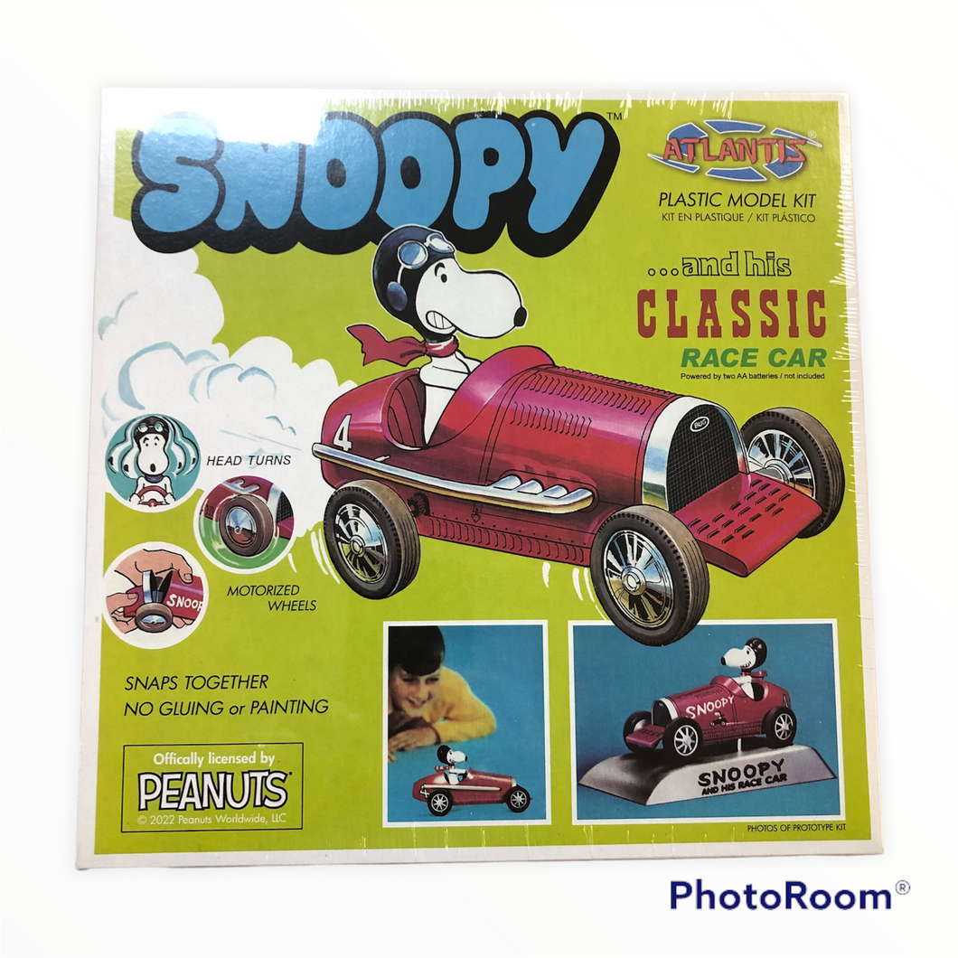Atlantis Snoopy Classic Race Car