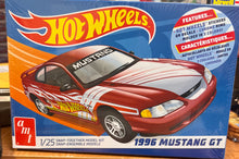 Load image into Gallery viewer, AMT # 1298  1/25 scale Hot Wheels 96 Ford Mustang
