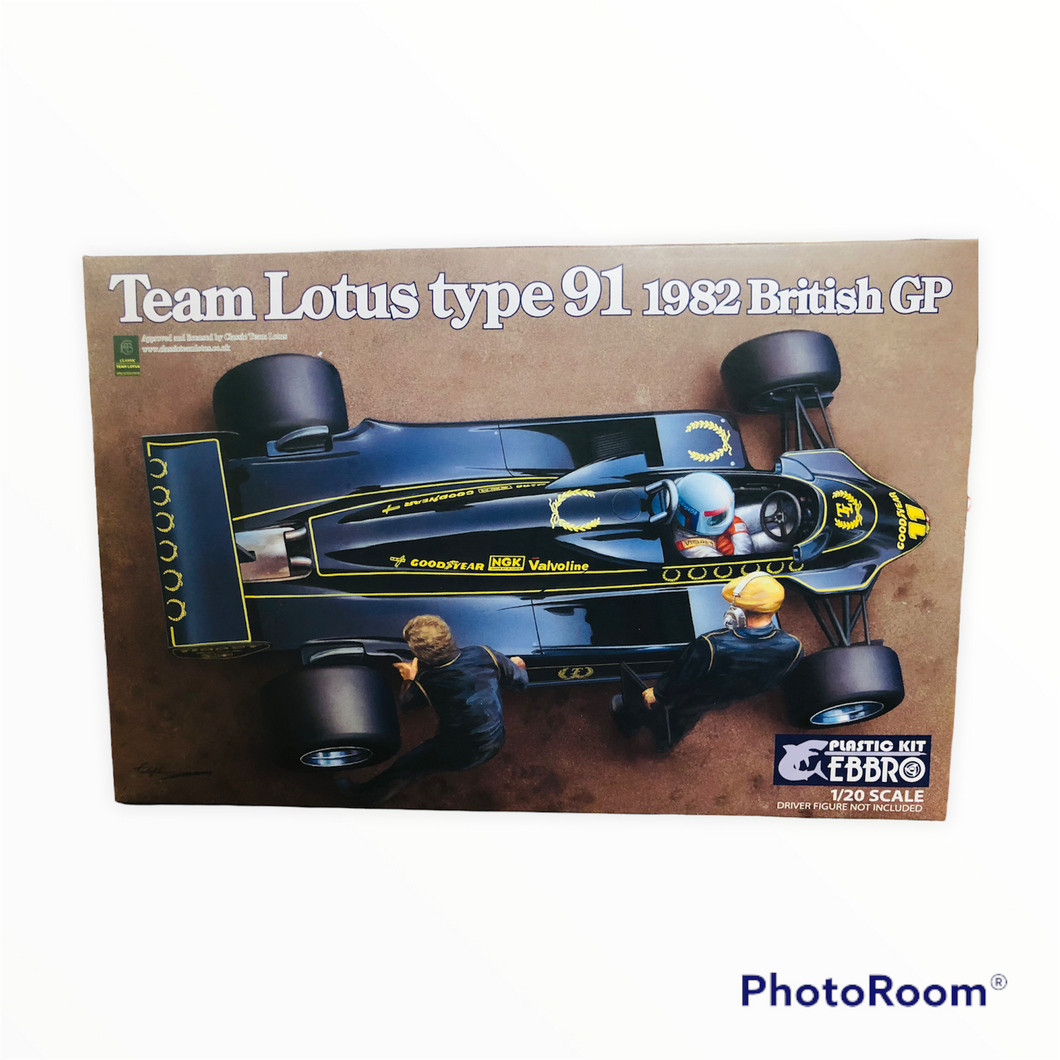 Ebbro Team Lotus type 91 1982 British GP
