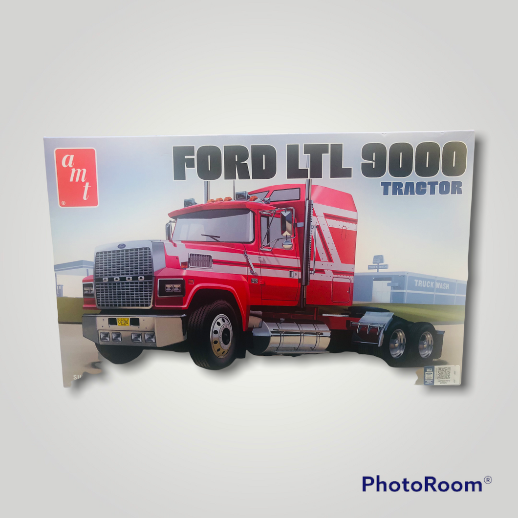 AMT Ford LTL 9000 Truck