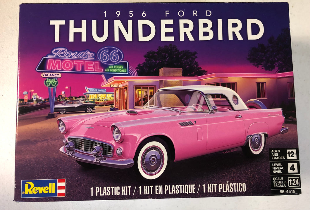 Revell 1956 Ford Thunderbird