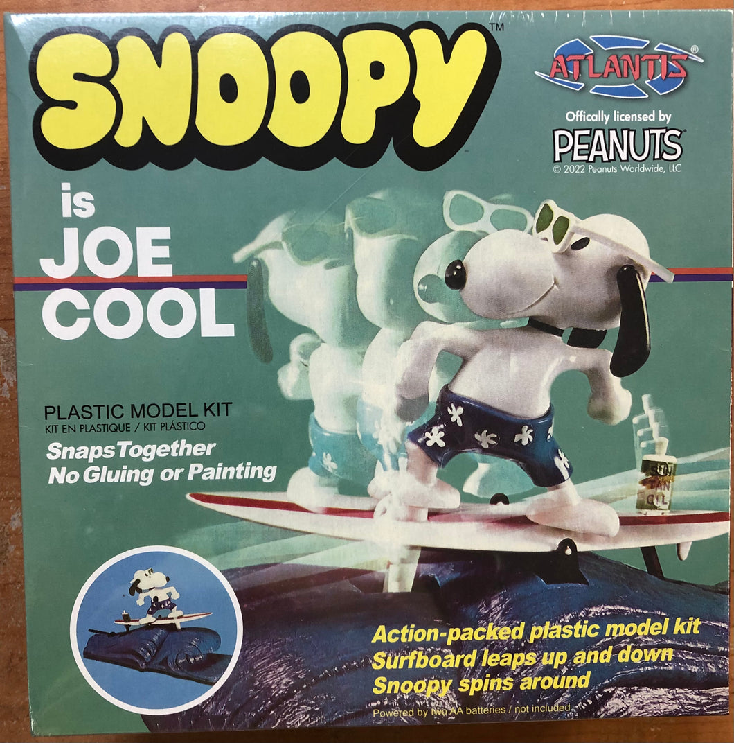 Atlantis Snoopy is Cool Surfboard