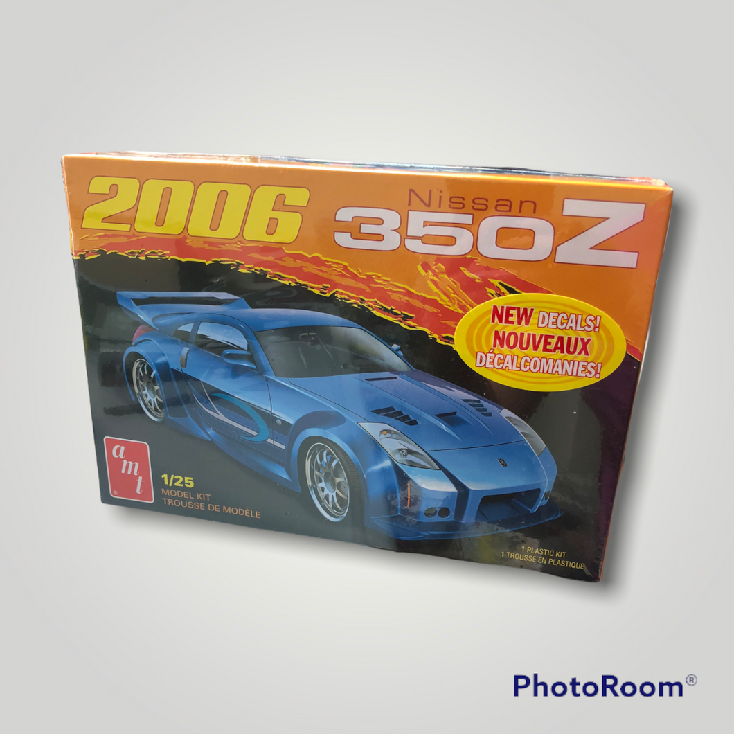 AMT 2006 Nissan 350Z